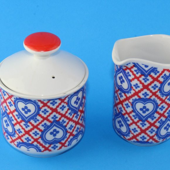 Sugar Bowl and Creamer Set - Picture 3 of 12